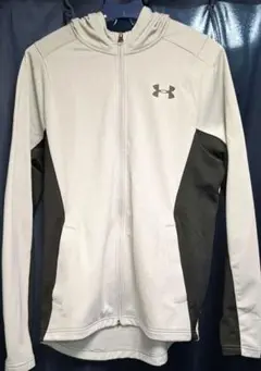 Under Armour フード付きジャケット MD