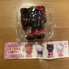 ぎゃる　ハローキティ　ぬいぐるみボールキーチェーン2
