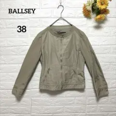 Item thumbnail for item c8afda73-b1df-4dab-a2df-9f54ff64976e