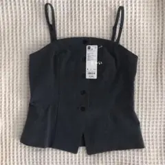 GU フロントボタンビスチェ　ダークグレー