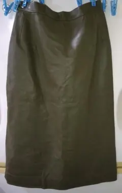 タイトスカート 深緑 皮製 Sサイズ