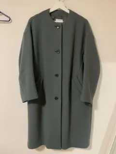 COLLORLESS WOOL COCOON COAT