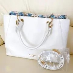Samantha Thavasa トートバッグ