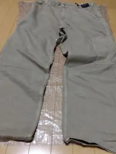 PULL&BEAR リラックスフィット カーキパンツ ウエスト81cm