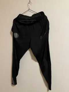 Item thumbnail for item 069321b3-3555-450a-839e-2cd4e1b153c7