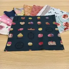★C181★ カットクロス/プリント生地/国産/25cm×25cm/10点