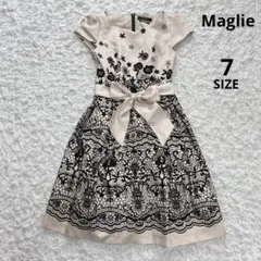 美品　マーリエ　花柄リボンベルト付き半袖ワンピース（S）ふわふわ刺繍デザイン