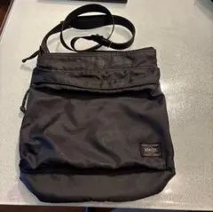 PORTER ブラック ショルダーバッグ