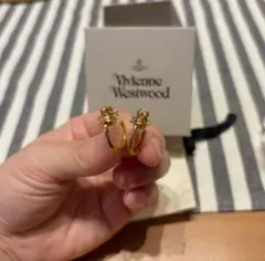 Vivienne Westwood ゴールドフープピアス