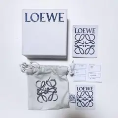 LOEWE ブローチ