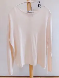 ZARA（ザラ）エクストラファインニットトップス エクリュ S（7-9号）
