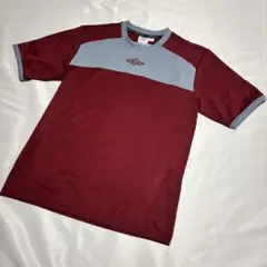 umbro アンブロ 速乾 サッカーウェア　エンジ　ワインレッド　Mサイズ