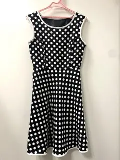 美品　ストロベリーフィールズ　ワンピース