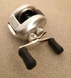 スコーピオン メタニウムMg (左ハンドル)