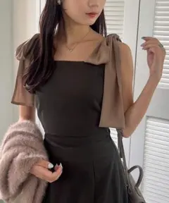 NICE CLAUP 肩リボンビスチェ