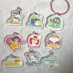 サンリオ　チャーム　アクセサリー　セット　海外限定　Hi! Sanrio Fes