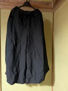 リネン 黒 ワイドパンツ ウエストゴム