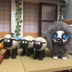 羊と獅子のフェルトフィギュア