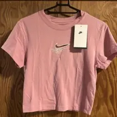 海外限定品　新品未使用タグ付き　Nike レディース　Tシャツ　Mサイズ