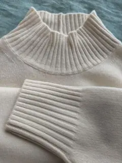 未使用タグ付き UNITED ARROWS ホワイト ハイネック ニットセーター