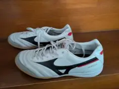 Mizuno Morelia フットサルシューズ ホワイト/ブラック