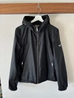 【美品•超人気モデル！！】PRADA*SGA466 ナイロン ジャケット ！！！ PRADA((SGA466))((選べるお色))三角ロゴナイロンパーカー (PRADA