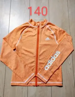 adidas ラッシュガード 140サイズ