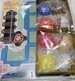 めばえ　1月号付録　パウ・パトロール パウっとガチャマシーン