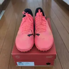 Puma フューチャー7ttフットサルシューズ
