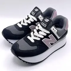 未使用級✨ ニューバランス スニーカー 574 厚底 黒 23.5 スエード