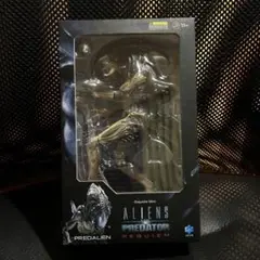 カ*シ様 PREDALIEN vs PREDATOR フィギュア　未使用 Amazon.com: Hiya Toys Aliens vs. Predator: Battle Damaged
