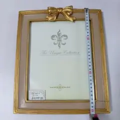 リボンフレーム26㌢×31㌢新品
