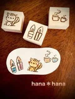 リスさんと使えるはんこ達