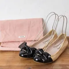 miumiu ミュウミュウ PRADA姉妹ブランド ガラスパテントレザー ロー