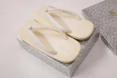 Item thumbnail for item da26ef77-f8e5-436d-ad3d-2b77b8e9d96f