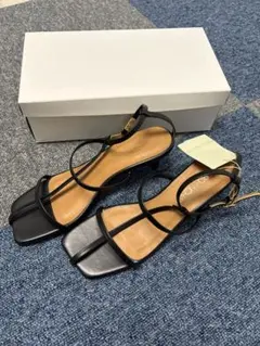ヤマダヤ PECHINCHAR ストラップサンダル ブラック 24cm 新品