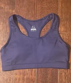 ヨガ　トップス　NIKE Sサイズ　Ｍサイズ