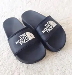 ノースフェイス　キッズ　シャワーサンダル