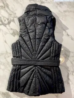 ルルレモン　ブラック キルティング　ダウンベスト lululemon(ルルレモン) ダウンベスト サイズS/P S メンズ - 黒