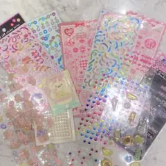 デコ　シール　アイドル　推し活　韓国作家　トレカ　カラフルホログラム　セット