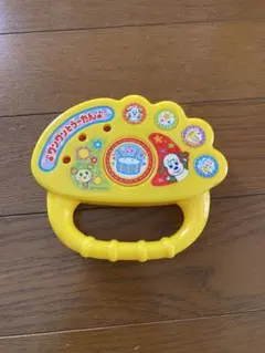 ワンワンとうーたん ふりふりサウンドベル