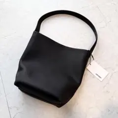 新品 JISTORY ONE HANDLE BAG middle ブラック