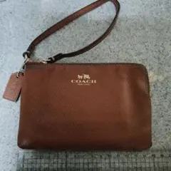COACH ブラウンレザーポーチ
