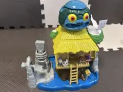 動きのあるキャラクター玩具