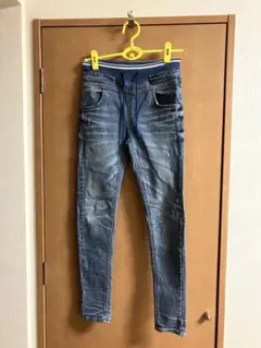 praia プライア スキニーパンツ サイズ25