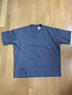 ニューバランス 9BOX n.6 Wide T-Shirt ブラック