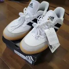 adidas スニーカー ホワイト/ブラック