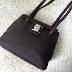 ✨人気✨ フェラガモ ヴァラリボン ショルダー ハンド ナイロン 2way 金具