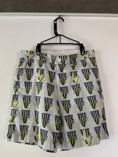 美品　PEARLY GATES パーリーゲイツ　稲妻柄　ハーフパンツ　サイズ5