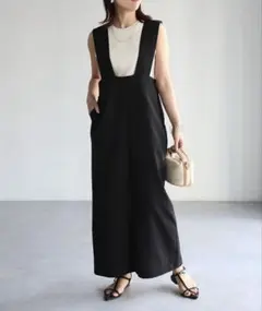リベリー　タイトジャンパースカート